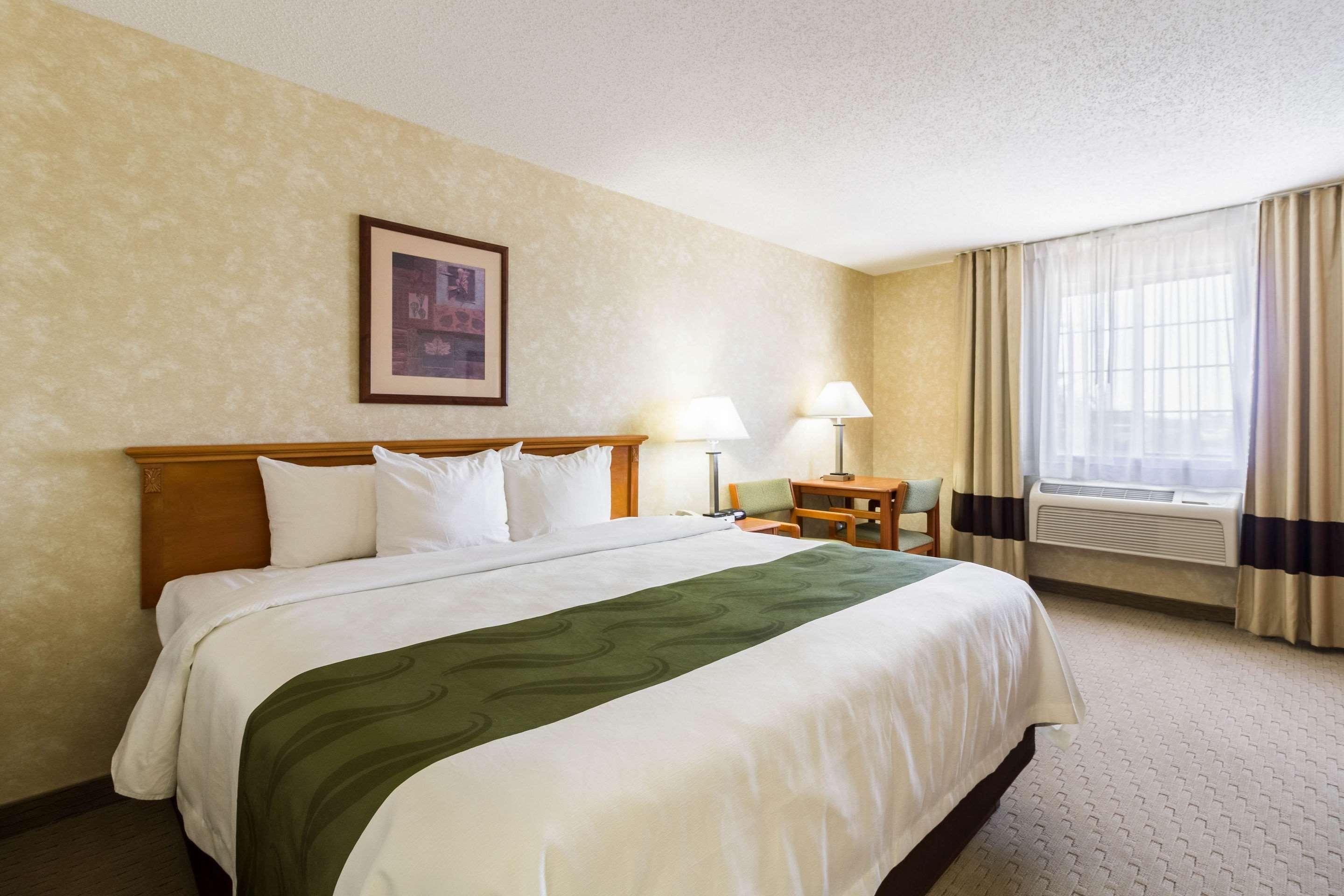 Quality Inn Marshall Mn Near University Екстериор снимка