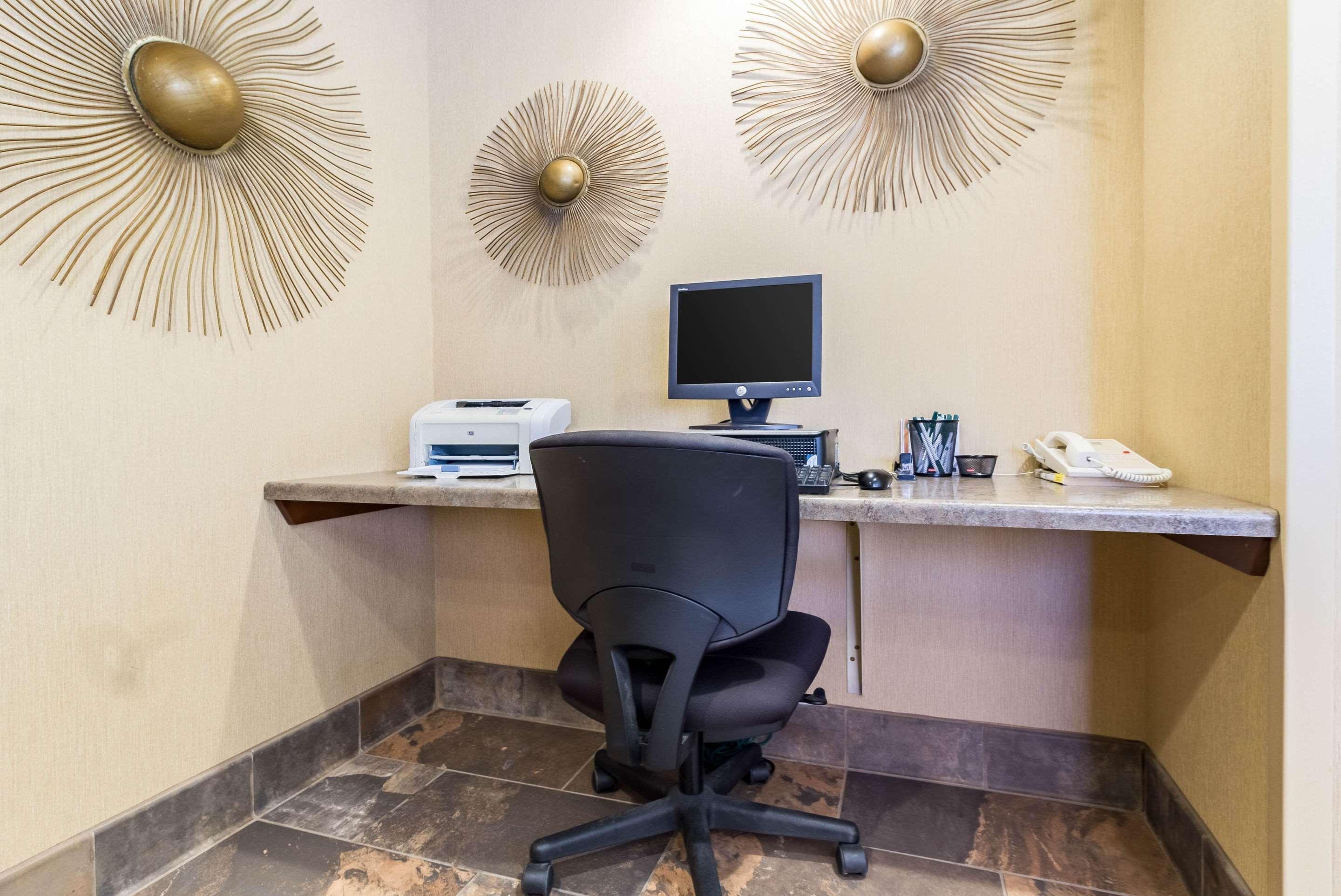 Quality Inn Marshall Mn Near University Екстериор снимка