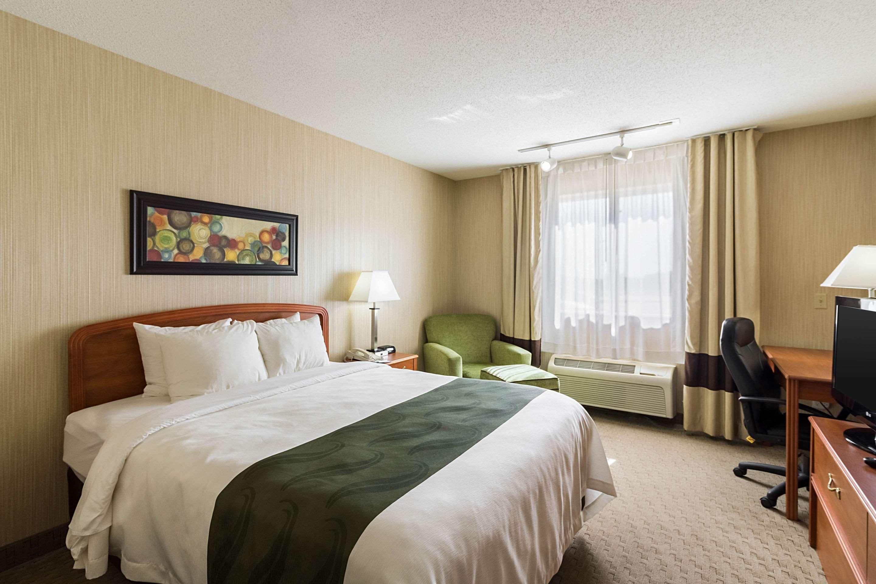 Quality Inn Marshall Mn Near University Екстериор снимка