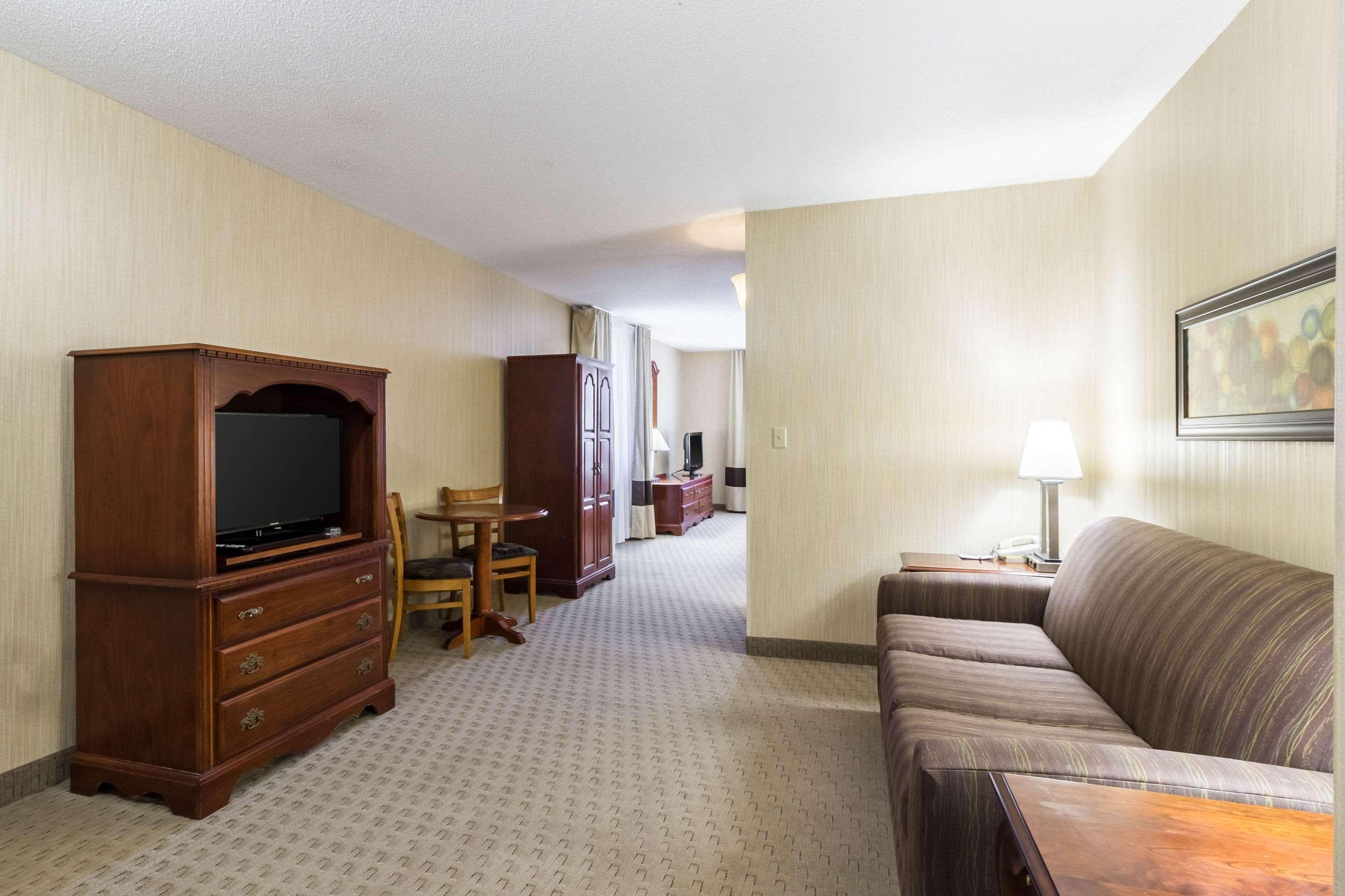 Quality Inn Marshall Mn Near University Екстериор снимка