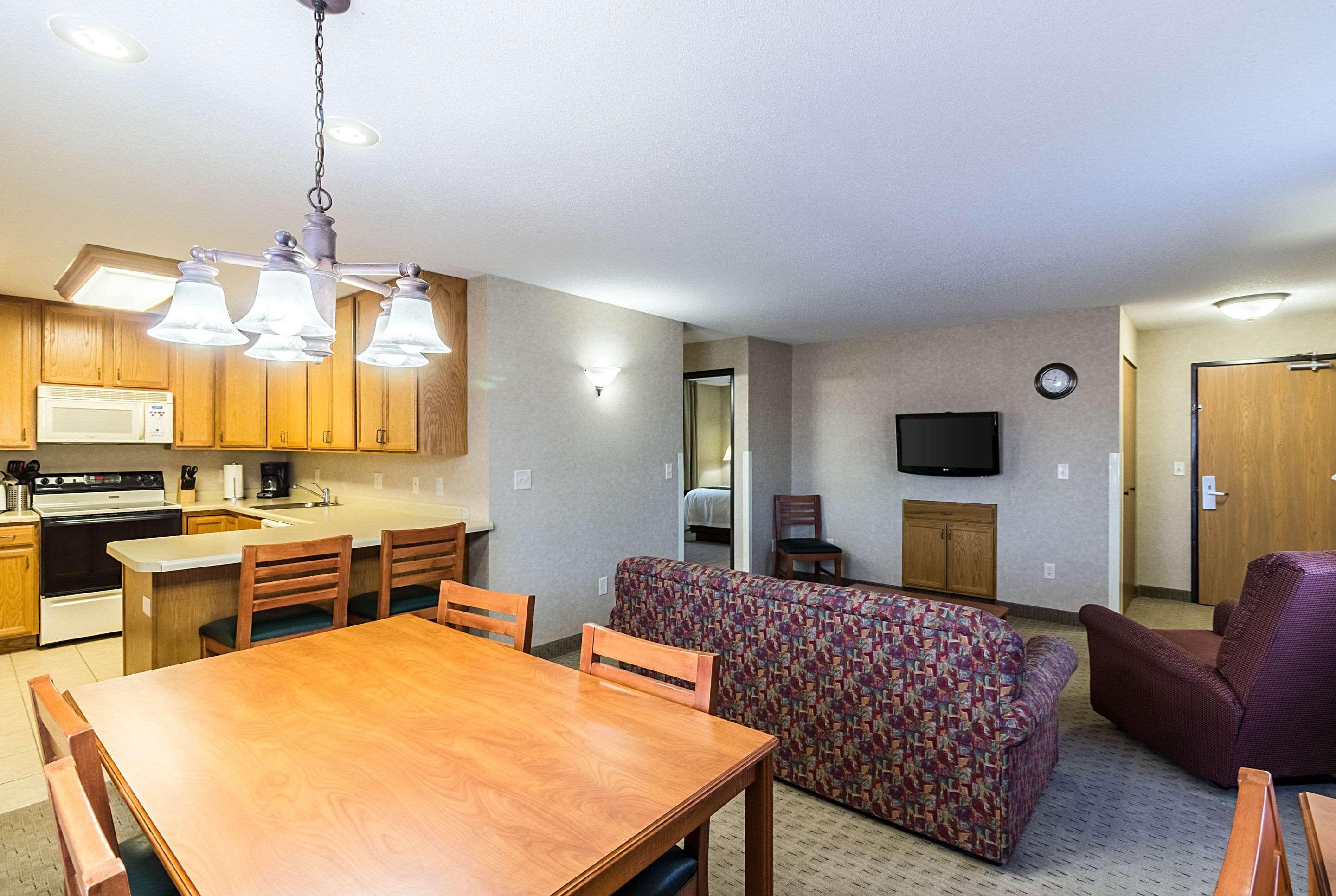 Quality Inn Marshall Mn Near University Екстериор снимка