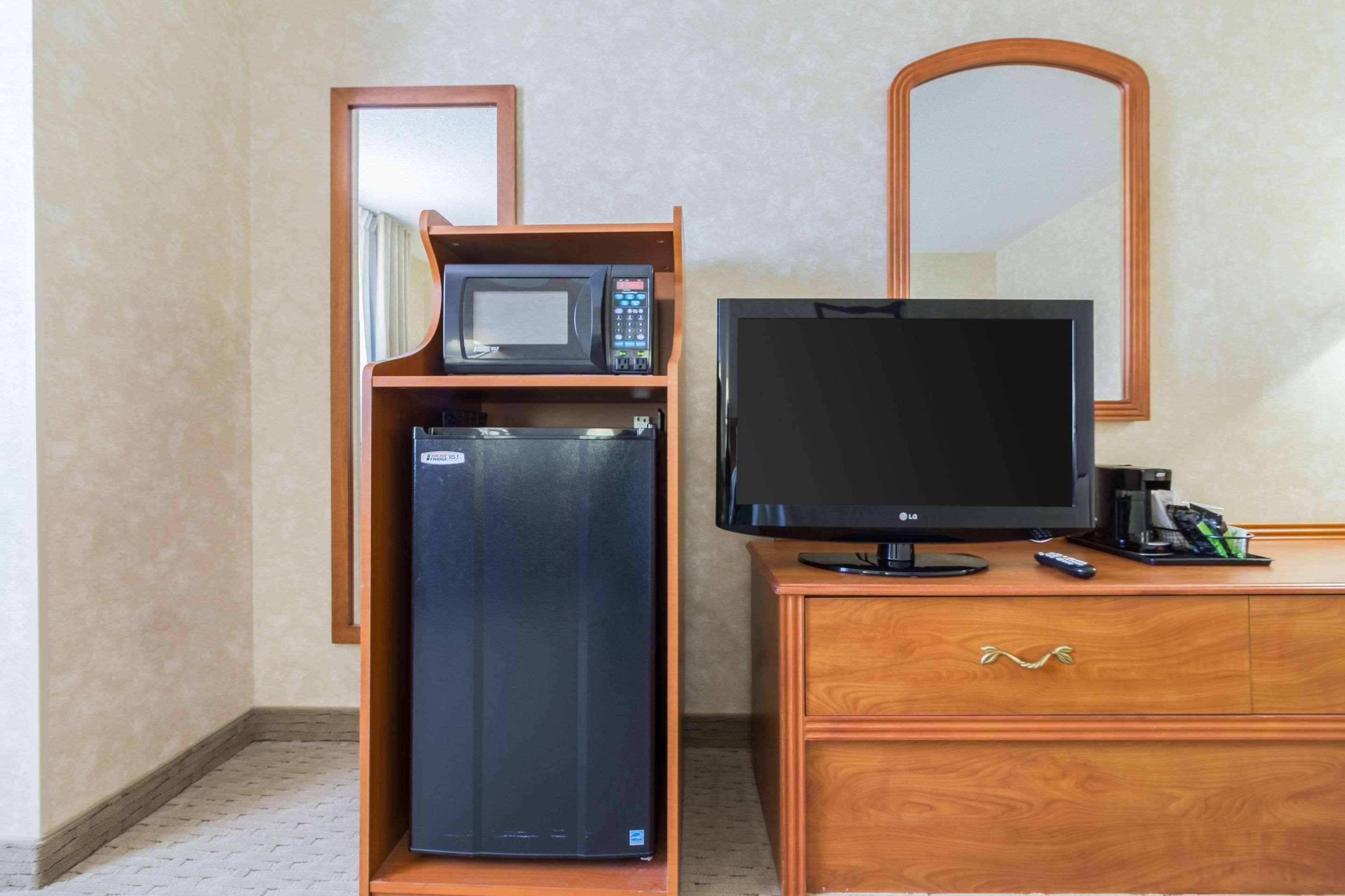 Quality Inn Marshall Mn Near University Екстериор снимка