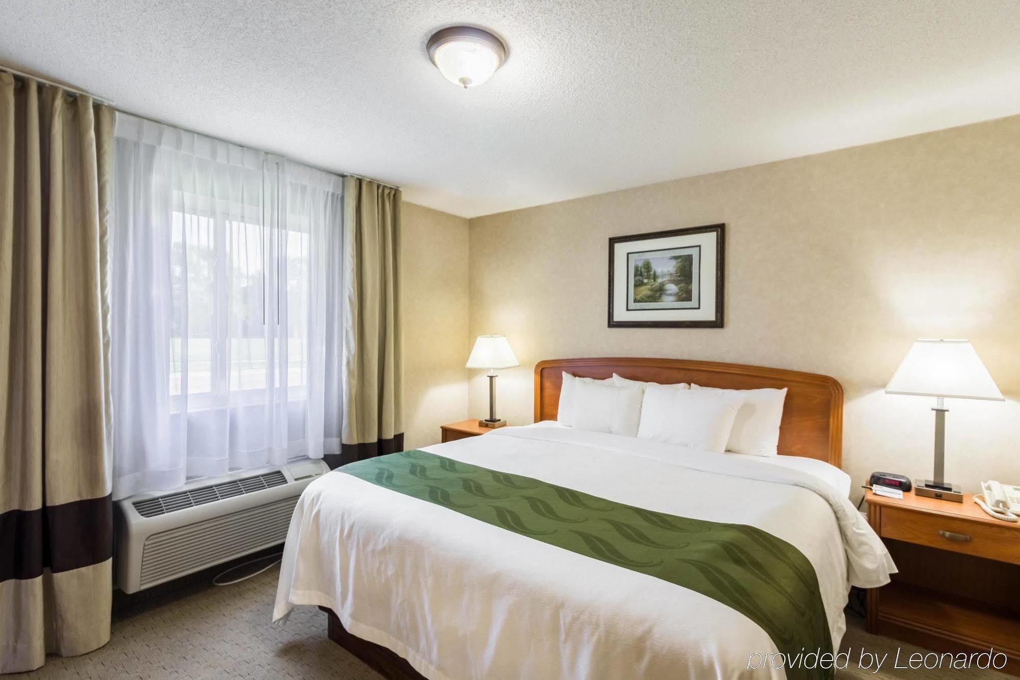 Quality Inn Marshall Mn Near University Екстериор снимка