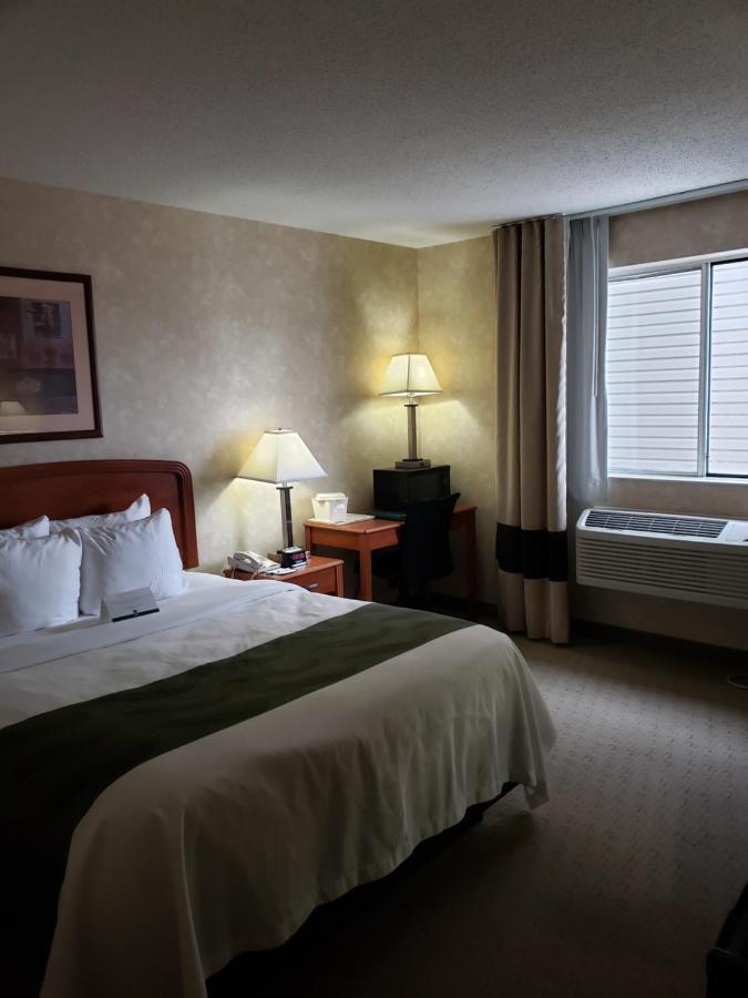 Quality Inn Marshall Mn Near University Екстериор снимка